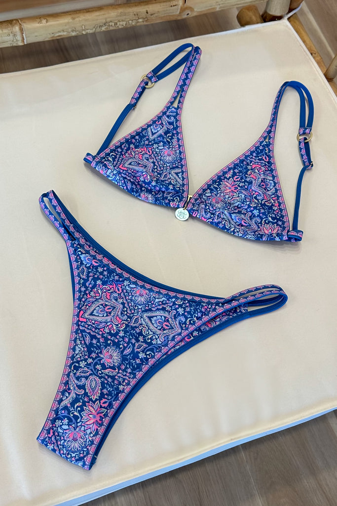 Blue pattern bikini, swimsuit, swimwear, beach, beach vacation , spring break, Pixelated Boutique, Women's Clothing, pring trends 2025, Virginia Beach Clothing Stores, Spring/Summer 2025, Clothing Stores in Virginia Beach, Aesthetic Fashion Trends, East Coast Fashion Styles, Spring break style